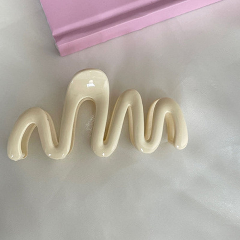 Wave Cross Hair Claw