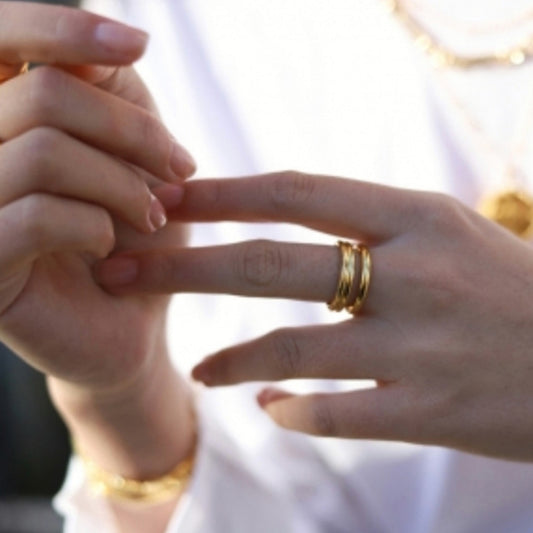 Fashion Gold and Silver Color Line Ring