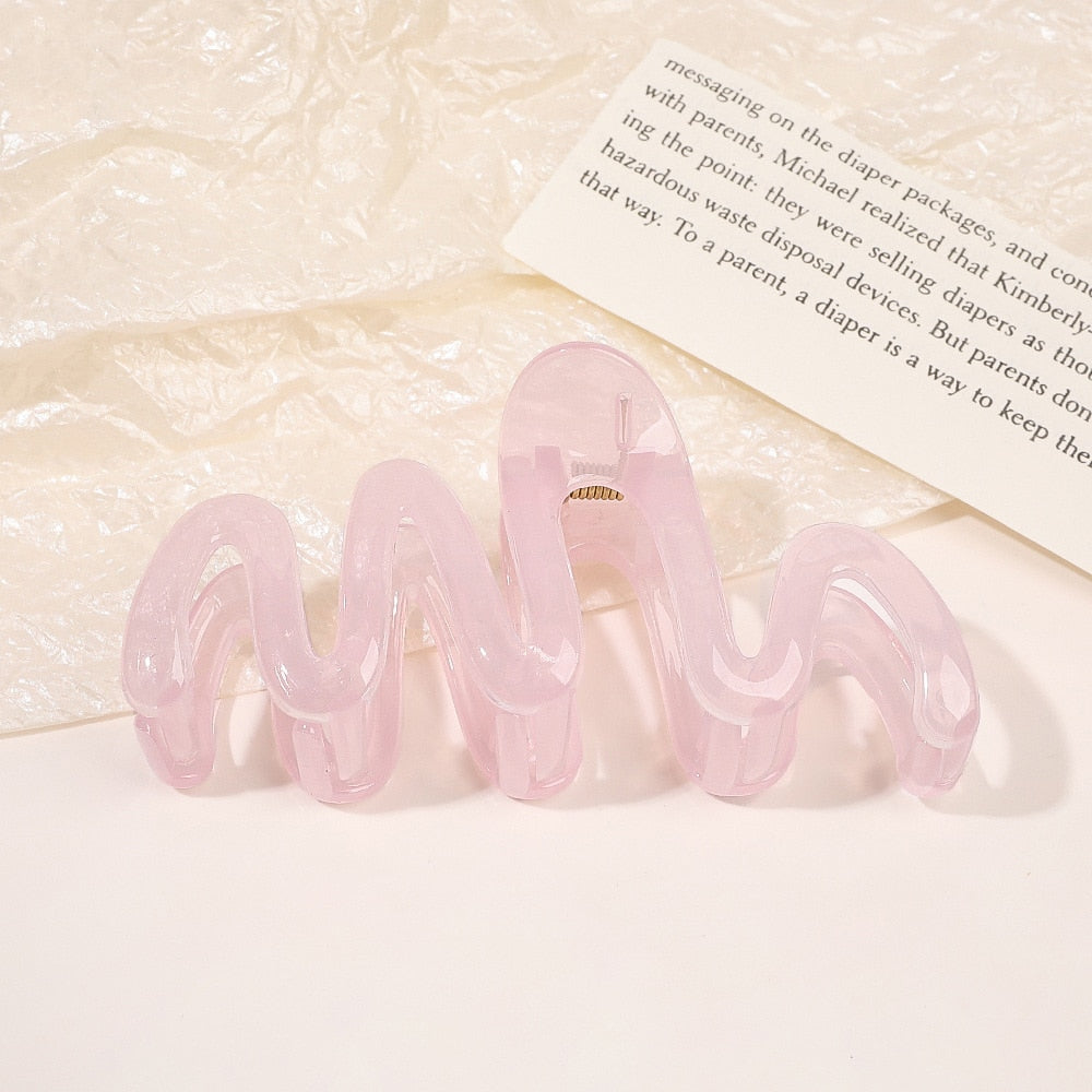 Wave Cross Hair Claw