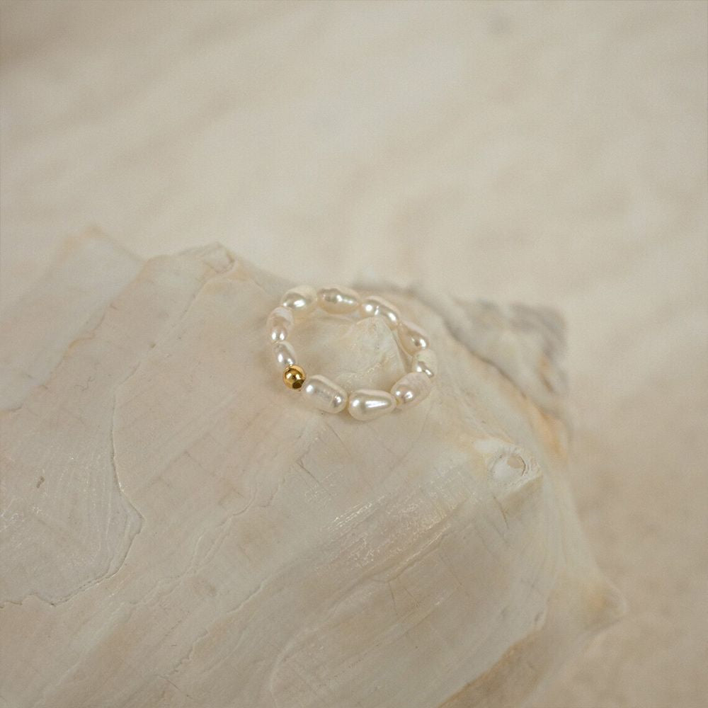Imitation Pearl Finger Ring White Round