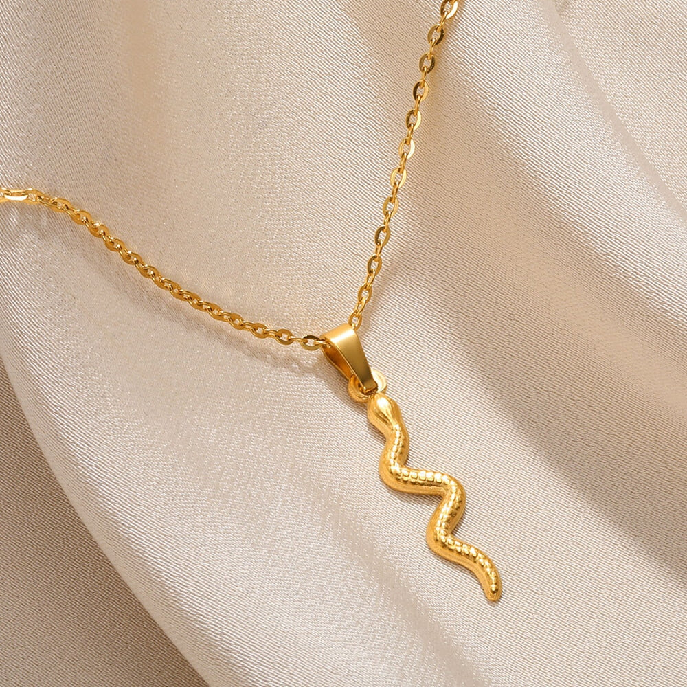 Stainless Steel Pendant Necklace For Women 18K Gold Color Chain Jewelry Fashion Cute Sun Round Necklaces Gift New Free Shipping